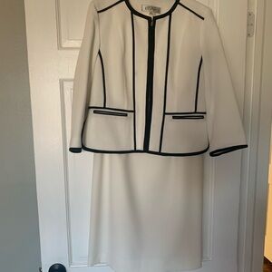 Kasper White and Black Women's Dress